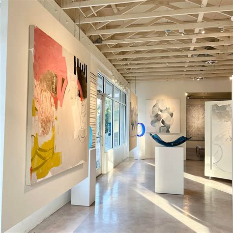 Store Addison Gallery