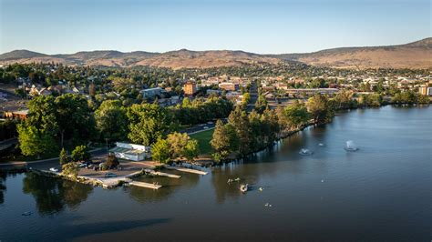 Stores In Klamath Falls