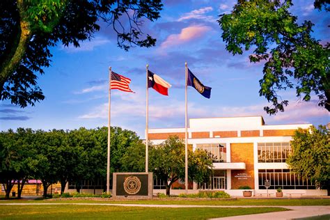 Texas A M University Commerce Tx Almanac