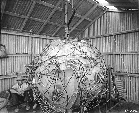 The Gadget The First Atomic Bomb 1945