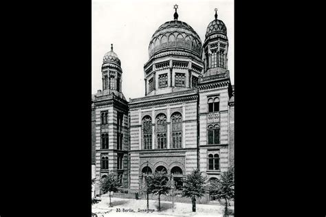 The Synagogue The Holocaust Explained Designed For Schools
