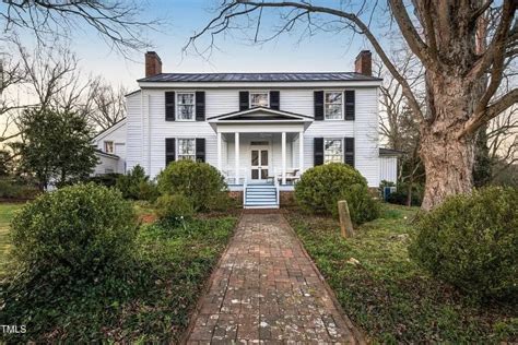 The W J Bingham House 1845 Greek Revival Style In Mebane North Carolina 2 3 Million Old Houses Usa The W J Bingham House 1845 Greek Revival Style In Mebane North Carolina 2 3 Million Old Houses Usa