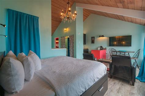 Thrift Stores In Newport Oregon Date Night Ideas Embarcadero Resort