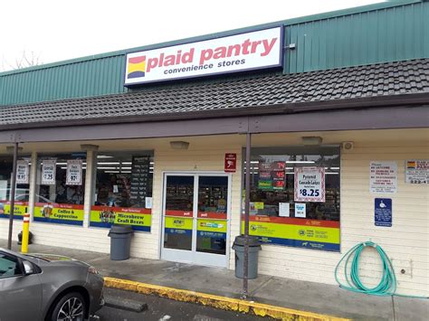 Tigard Convenience Store Snacks Drinks Atm Plaid Pantry 19