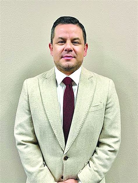 Tolleson Union Principal Living His Dream News Westvalleyview Com