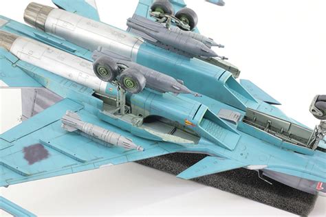 Trumpeter Russian Su 34 Fullback Fighter Bomber 1 72 Build Review