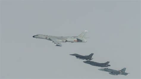 U S Jets Intercept Chinese And Russian Bombers Off Alaska