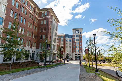 U South Carolina Housing