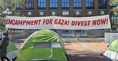 Um Students Set Up Encampment On Diag Protesting War In Gaza