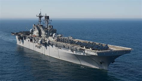 Uss Makin Island Ship