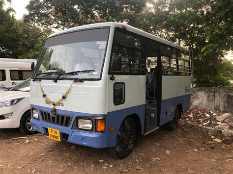 Vehicle Mahindra Tourister Van Second Hand Sales 12 Seater Mahindra Tourister Excelo Van Price Mahindra Tourister