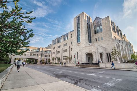 Visit Bloomington Bachelor S Degree In Business Indiana Kelley Visit Bloomington Bachelor S Degree In Business Indiana Kelley