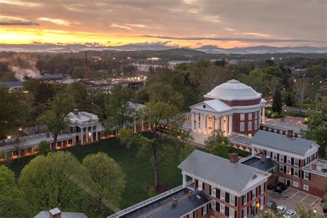 Visit Uva The University Of Virginia