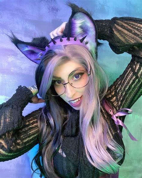 Vividvivka's Guide: 5 Nude Tips