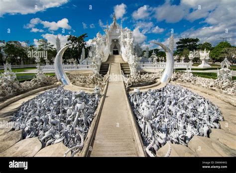 Wat Rong Khun: Hidden Masterpiece Unveiled