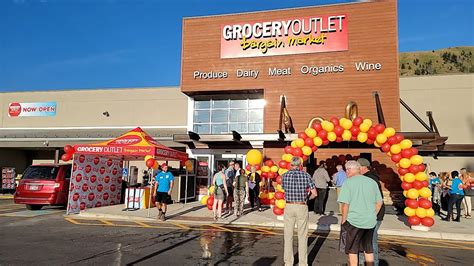 West Yakima Grocery Outlet Grand Opening Youtube