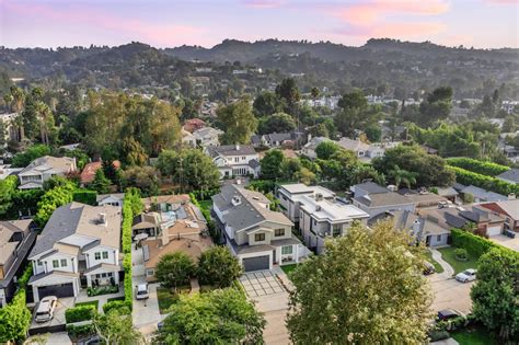 What Should You Know About Sherman Oaks California What Should You Know About Sherman Oaks California