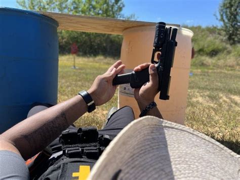 Why Do Police Across The Nation Choose Glock The Mag Life